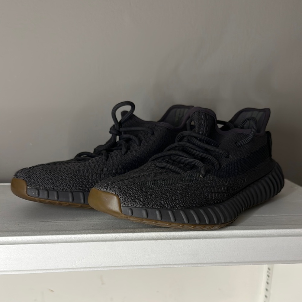 Adidas Yeezy Boost 350 V2 Cinder